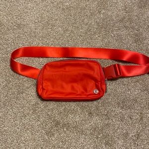 Lululemon Fanny pack